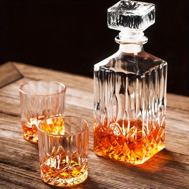 Set di Bottiglia di Whisky e Bicchieri (Premium)