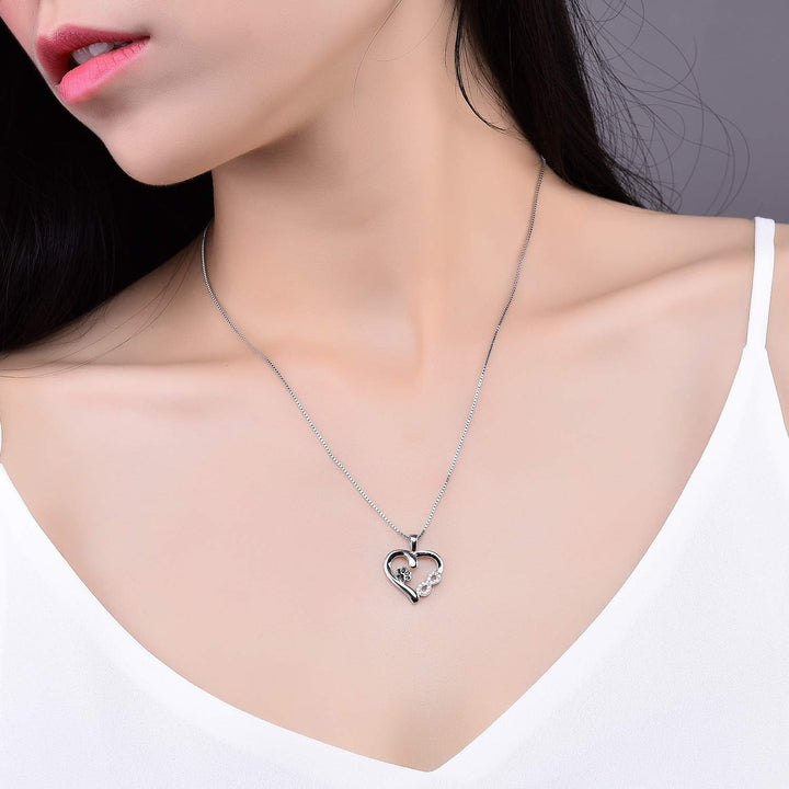 Collana con Impronta di Zampa e Pendente Infinito
