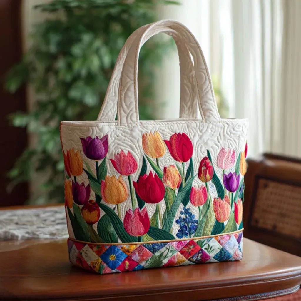 Borsa Tote Trapuntata a Forma di Tulipano