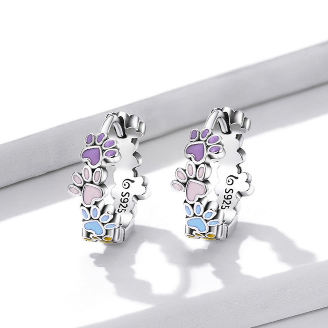 Orecchini a Cerchio con Zampa Colorata in Argento Sterling