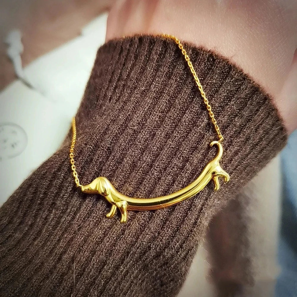 Collana con Cucciolo di Bassotto in Oro per Donne