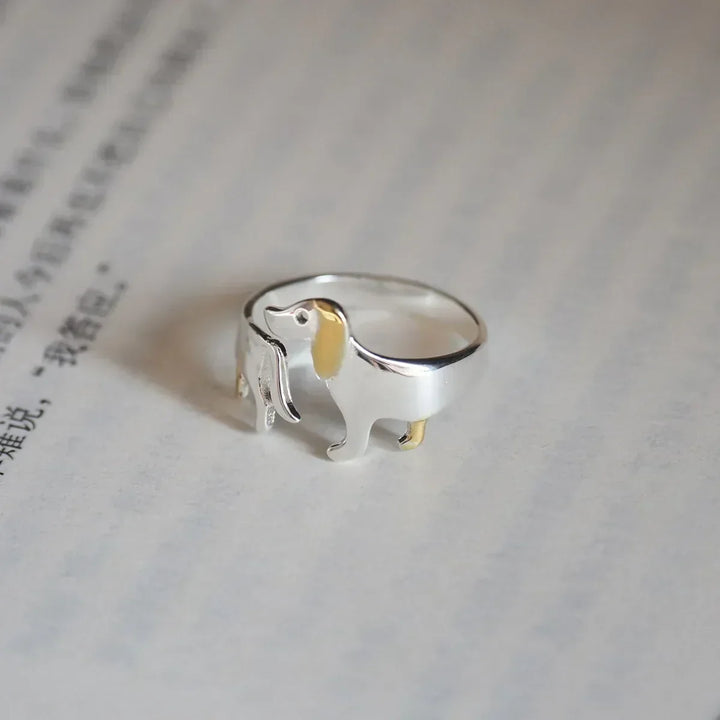 Anello Dachshund Regolabile – Gioielli Animali Fatti a Mano per Donne