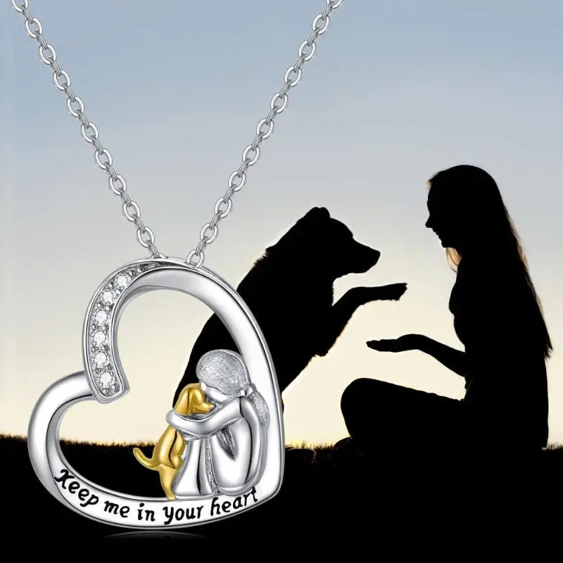 Collana Fortunata con Motivo a Cuore e Cane – Argento Sterling con Zirconia