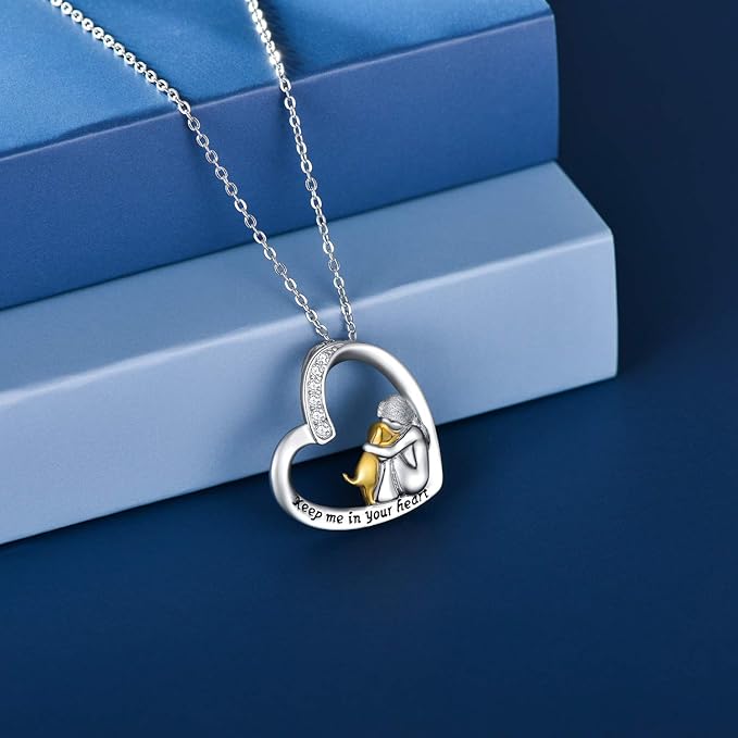 Collana Fortunata con Motivo a Cuore e Cane – Argento Sterling con Zirconia